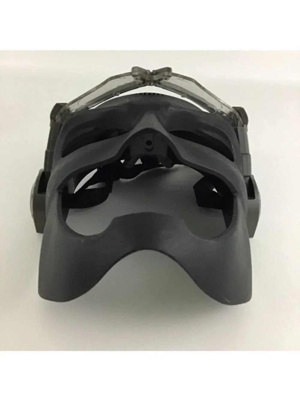 DC Comics Justice League Voice Changing Mask Batman Lights Tactical Helmet